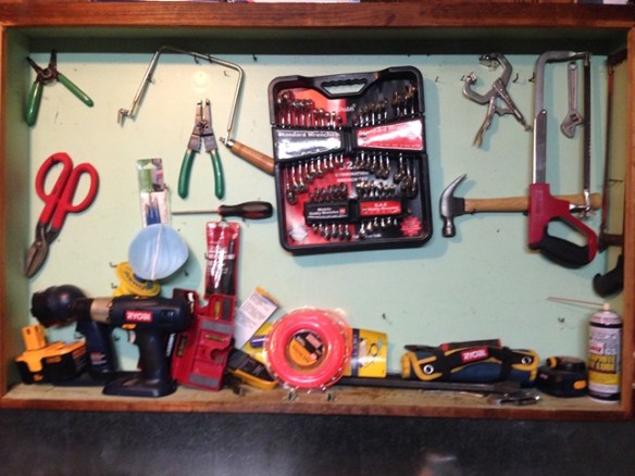 organize tool cabinet diy (40)